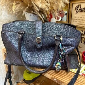 Coach Mercer 30 in Hologram